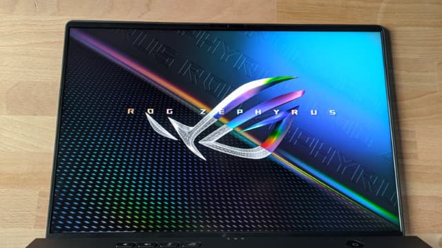 ROG Zephyrus M16: Laptop đậm chất gaming, thiết kế đẹp ngầu, CPU i9 kết hợp cùng VGA rời siêu mạnh